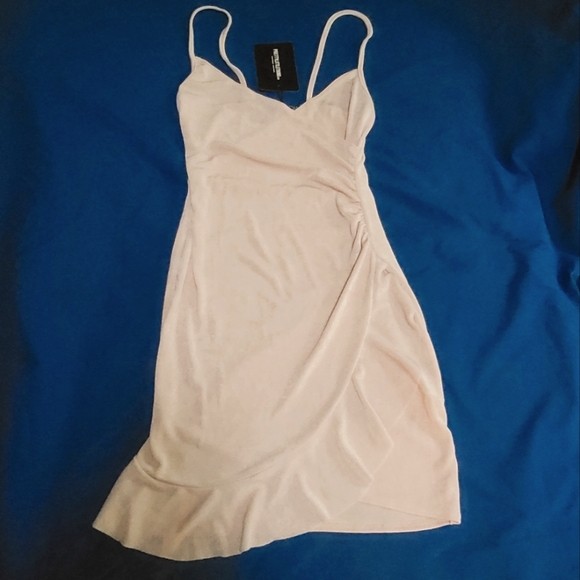 Pretty Little Thing Mini Dress Women's Sz 2 Champagne Bodycon Strappy NWT - Picture 1 of 10
